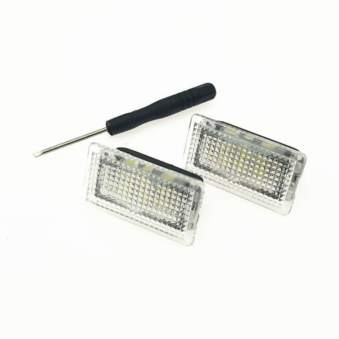 Ultrahelle LED Auto Innenbeleuchtung – Plug-and-Play Set für Tesla