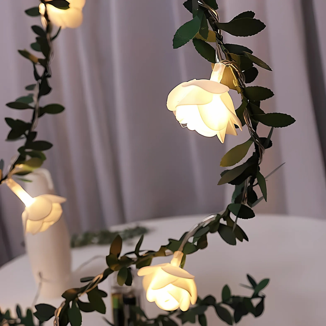 Rosenblüten LED Lichterkette Batteriebetrieben 1,5–6 m Warmweiß