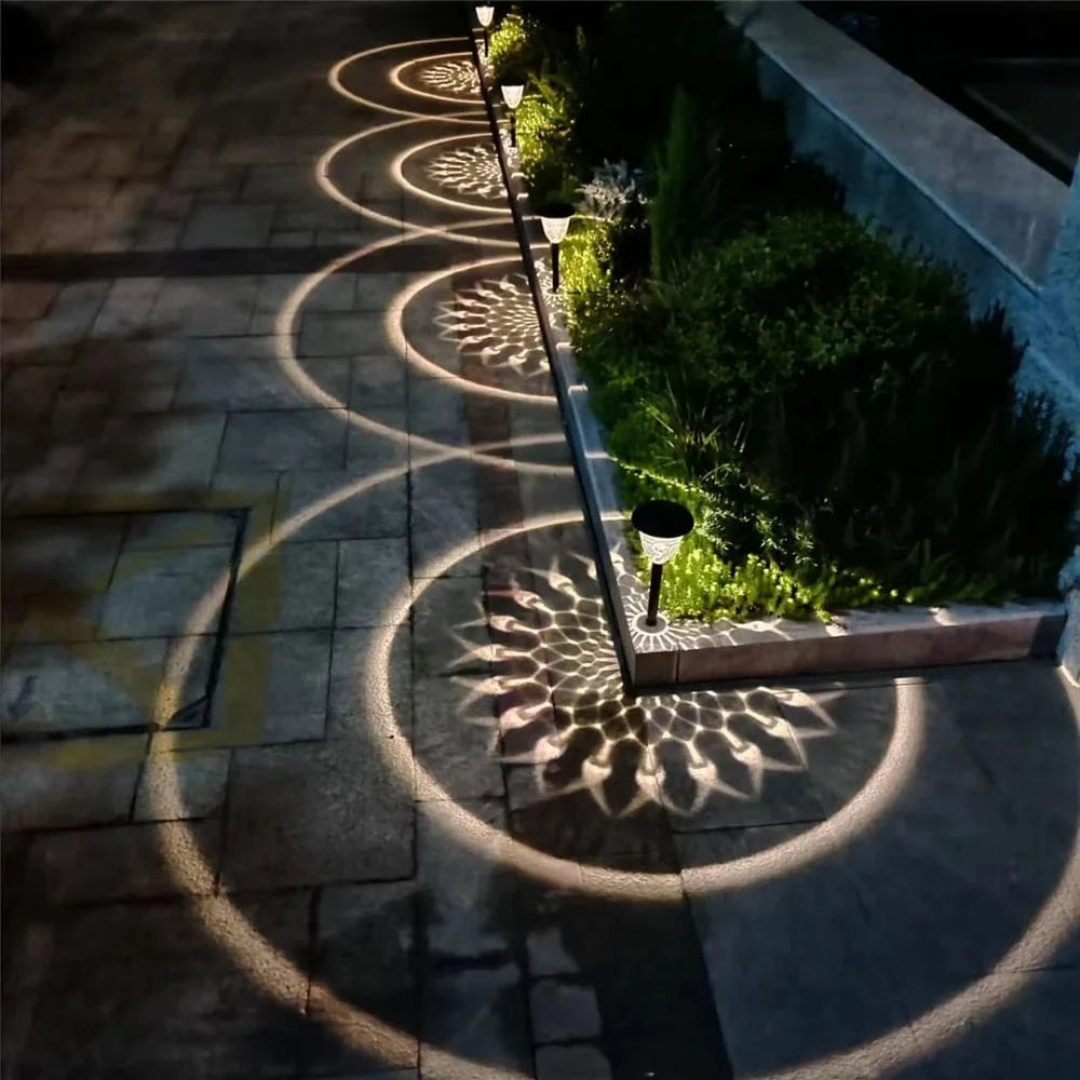 Solar Gartenleuchte mit Mandala Schattenprojektion – IP65 Wasserdicht, LED