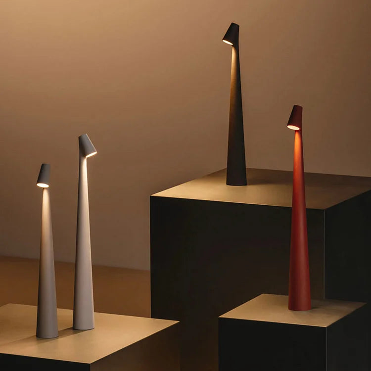 Minimalistische LED Beam Lampe – Wand- oder Tischleuchte Modern
