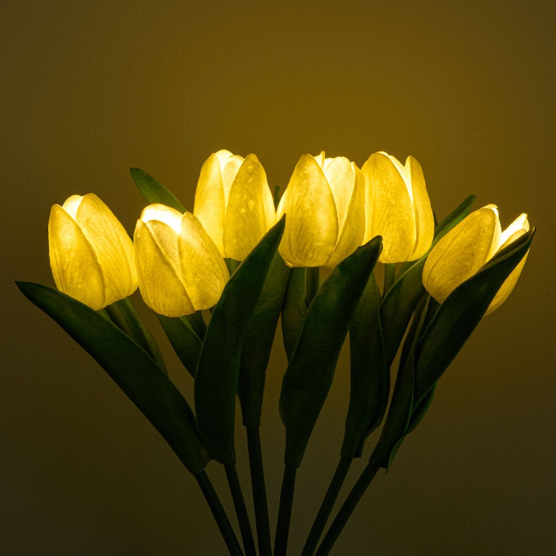 LED Tulpenblumenlicht mit Realistischem Design – Kabellos und Sicher