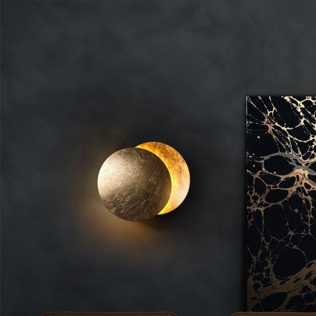 Goldene Eclipse LED-Wandleuchte – Moderne Drehbare Wandlampe