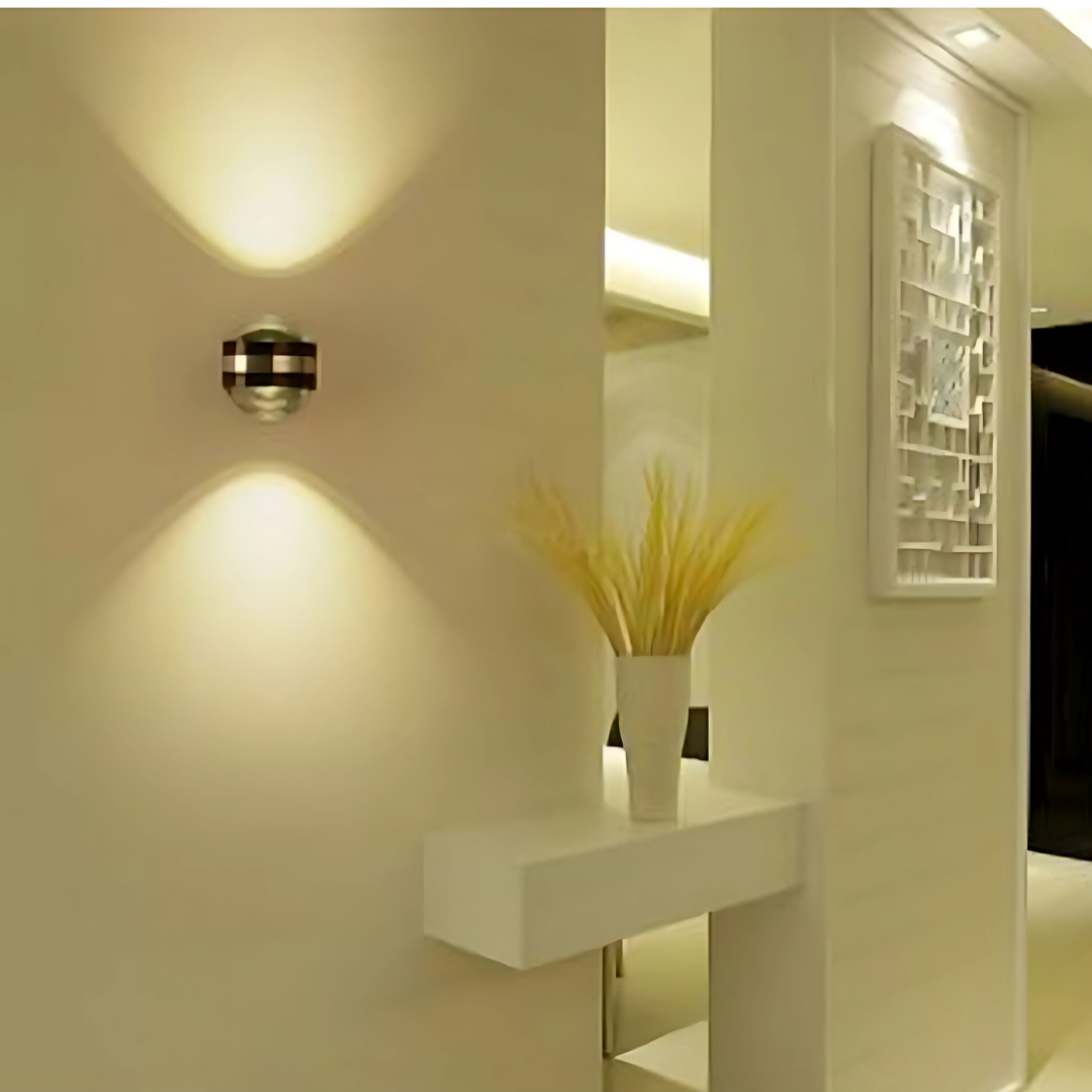 LED-Wandleuchte Auf/Ab Spotlight für Flure Silber Aluminium
