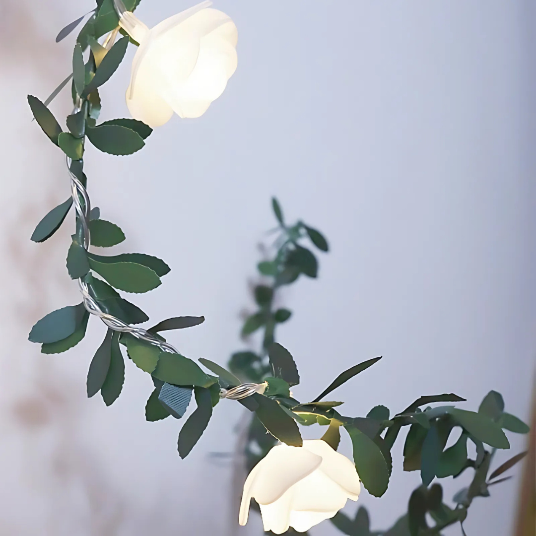 Rosenblüten LED Lichterkette Batteriebetrieben 1,5–6 m Warmweiß