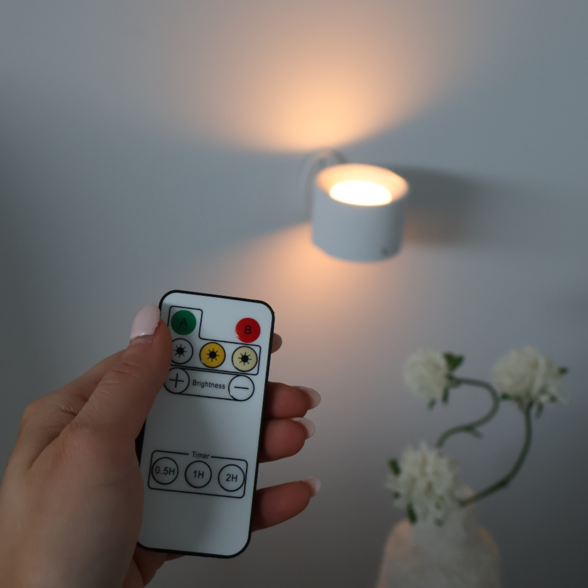 LED Wandleuchte Kabellos – Timer & Fernbedienung, Warmweiß