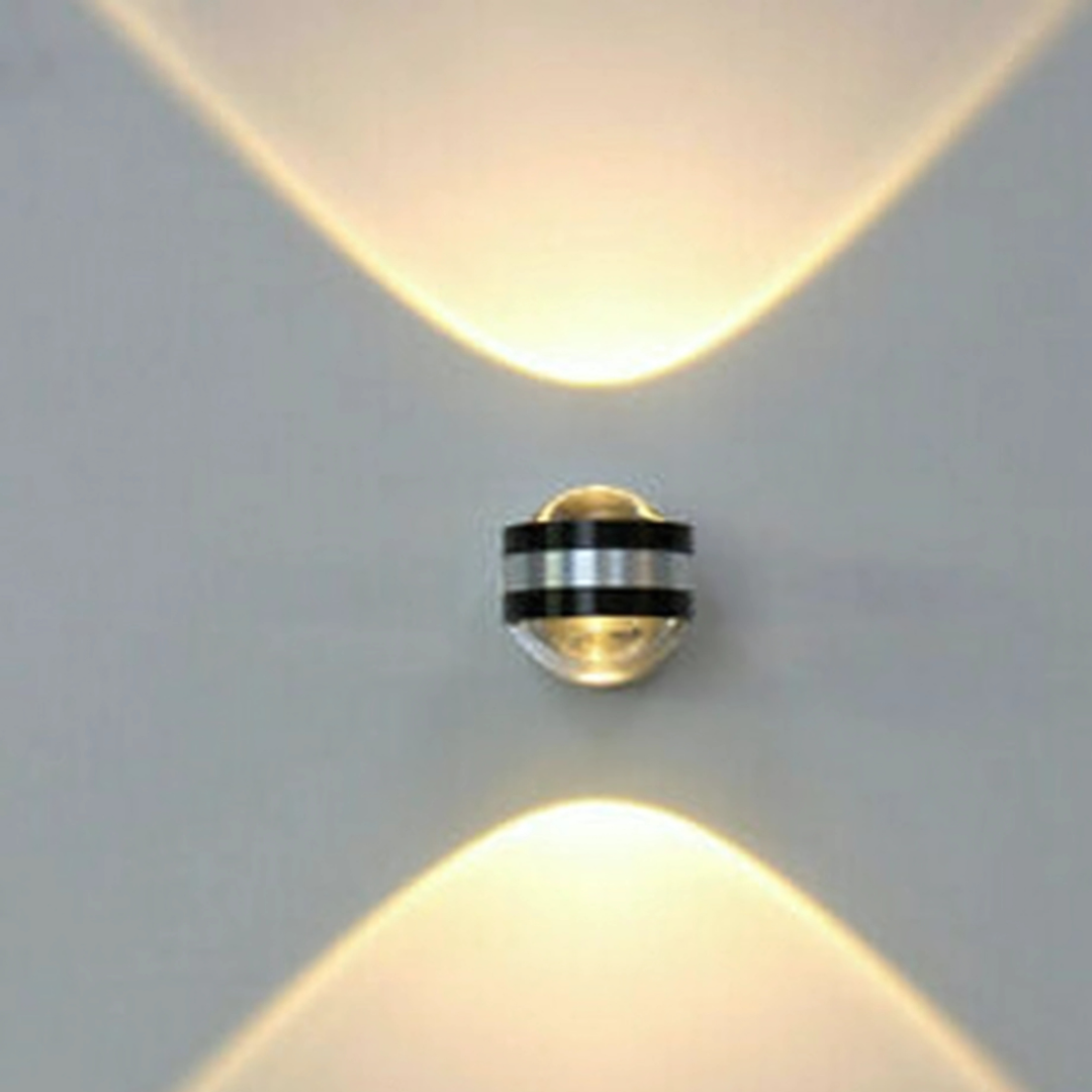 LED-Wandleuchte Auf/Ab Spotlight für Flure Silber Aluminium