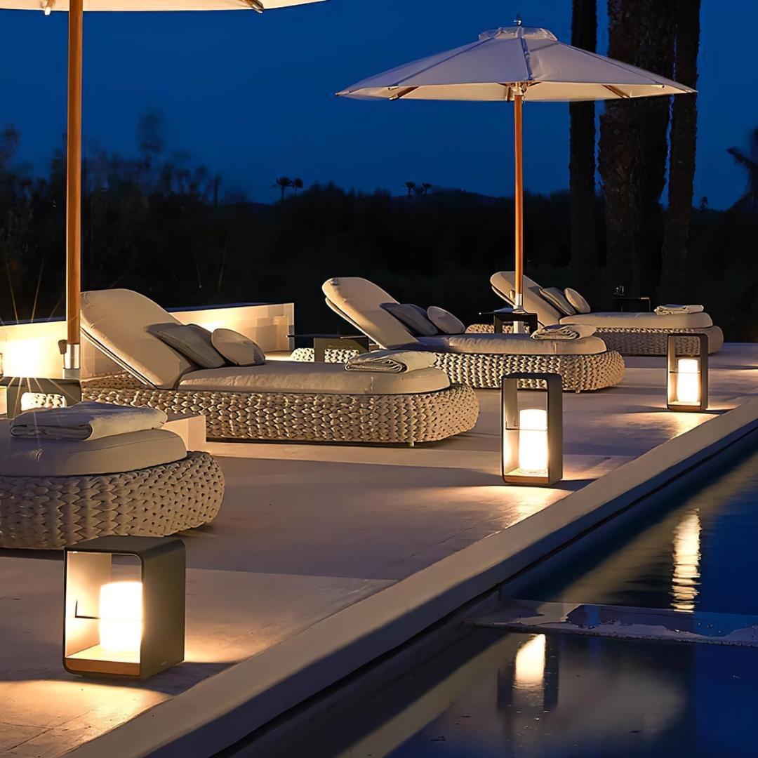 Wetterfeste LED Gartenlaterne für draußen mit warmweißem Licht – Edelstahl