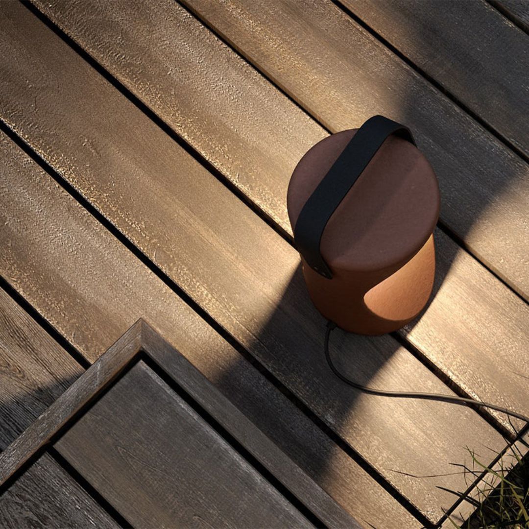 Solar-Gartenleuchte mit IP65 Wasserschutz – Braune Solar-Lampe für Outdoor-Beleuchtung