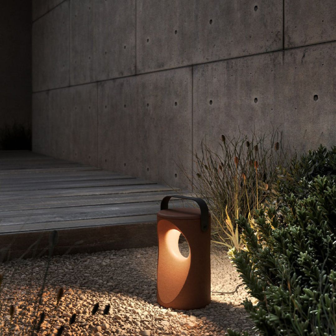 Solar-Gartenleuchte mit IP65 Wasserschutz – Braune Solar-Lampe für Outdoor-Beleuchtung