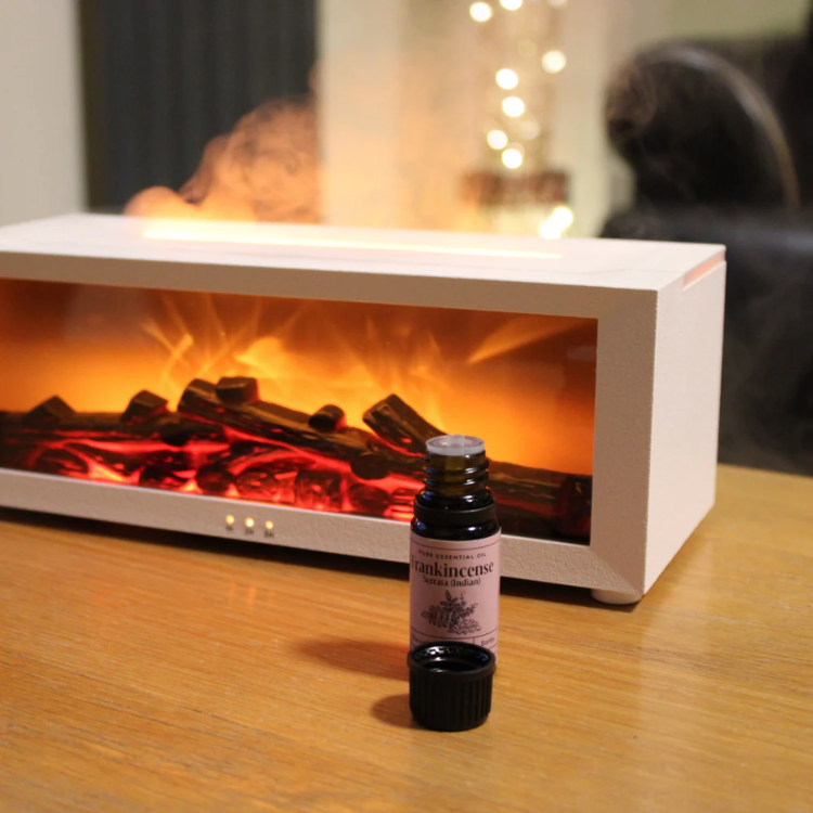 LumiFeuer Kamin-Diffusor – LED, Aromatherapie, Flammeneffekt