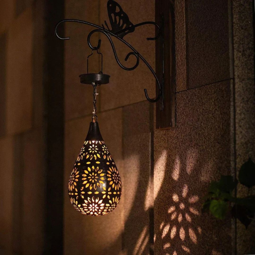 SolarGlow™ LED Gartenlampe – Dekorativ, Wetterfest & Automatisch