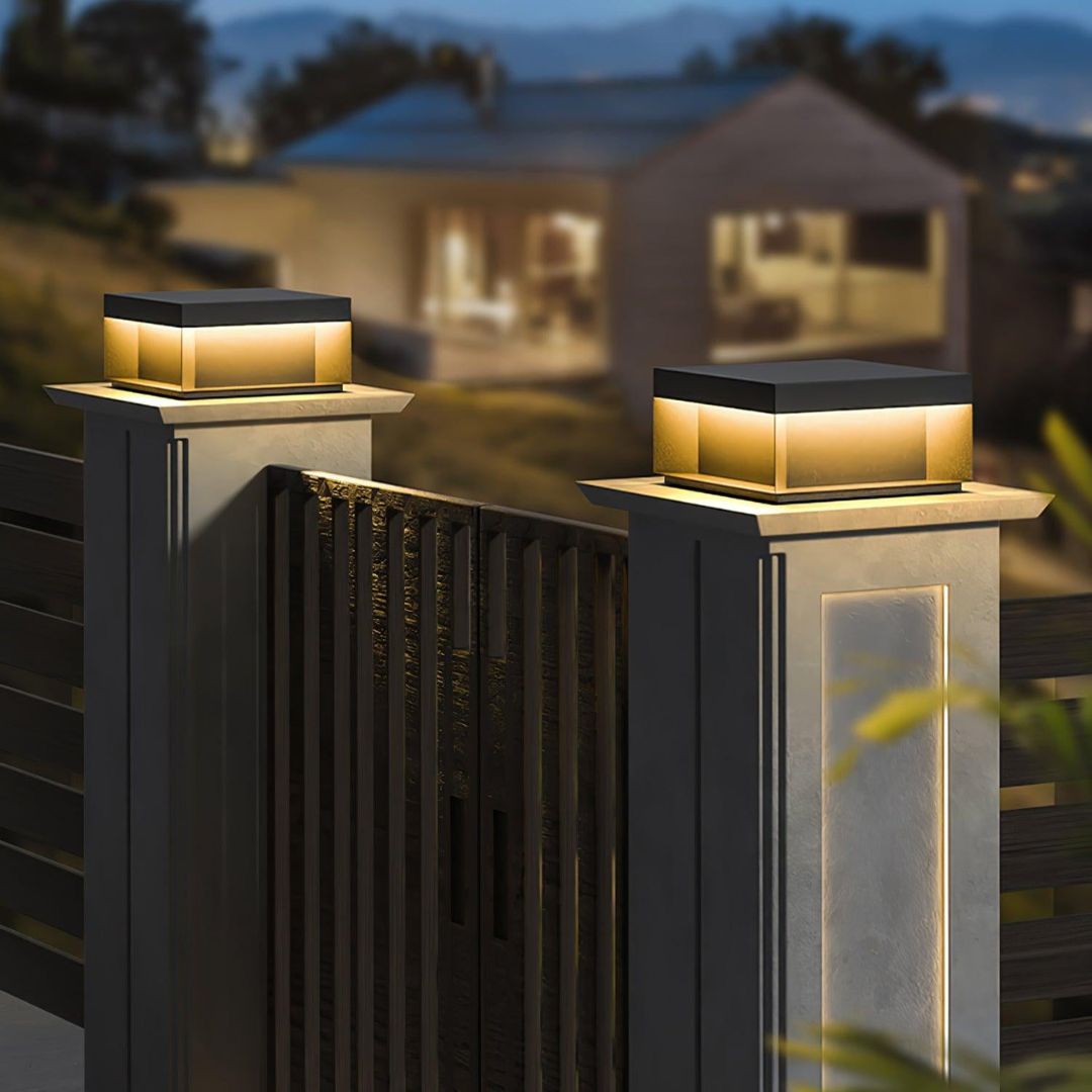Moderne Außenleuchte mit LED – Quadratische Wandleuchte für Garten und Terrasse