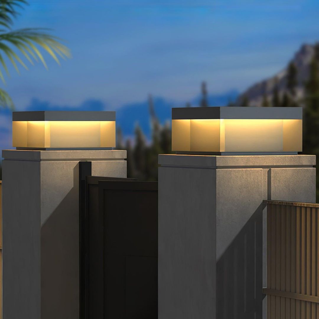 Moderne Außenleuchte mit LED – Quadratische Wandleuchte für Garten und Terrasse