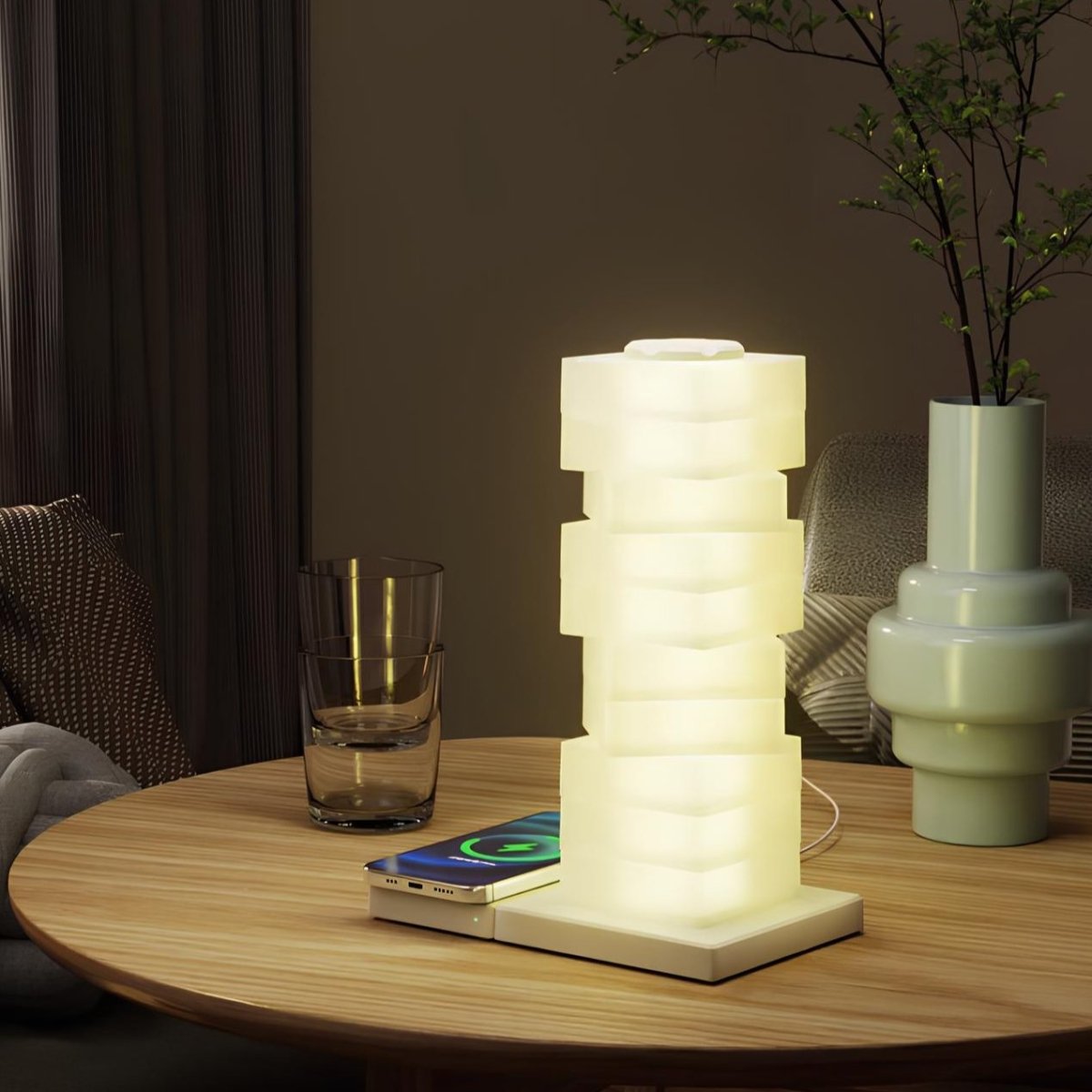 Moderne Tischlampe mit Wireless Charger und einstellbaren Lichtmodi