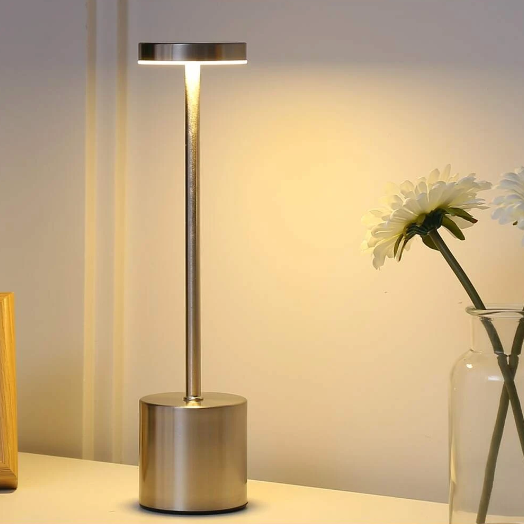 LED Tischlampe Soleo Alto – Modern, Dimmbar für Wohnzimmer & Büro