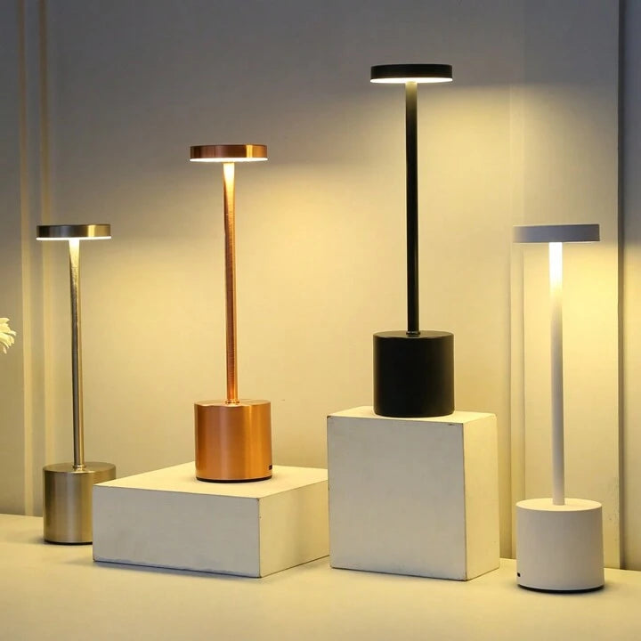 LED Tischlampe Soleo Alto – Modern, Dimmbar für Wohnzimmer & Büro